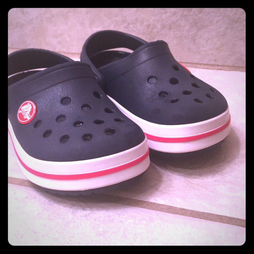 Crocs navy blue size 8c